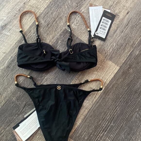 Elis Detail Bikini Set by Vix Hermanny - Picture 12 of 13